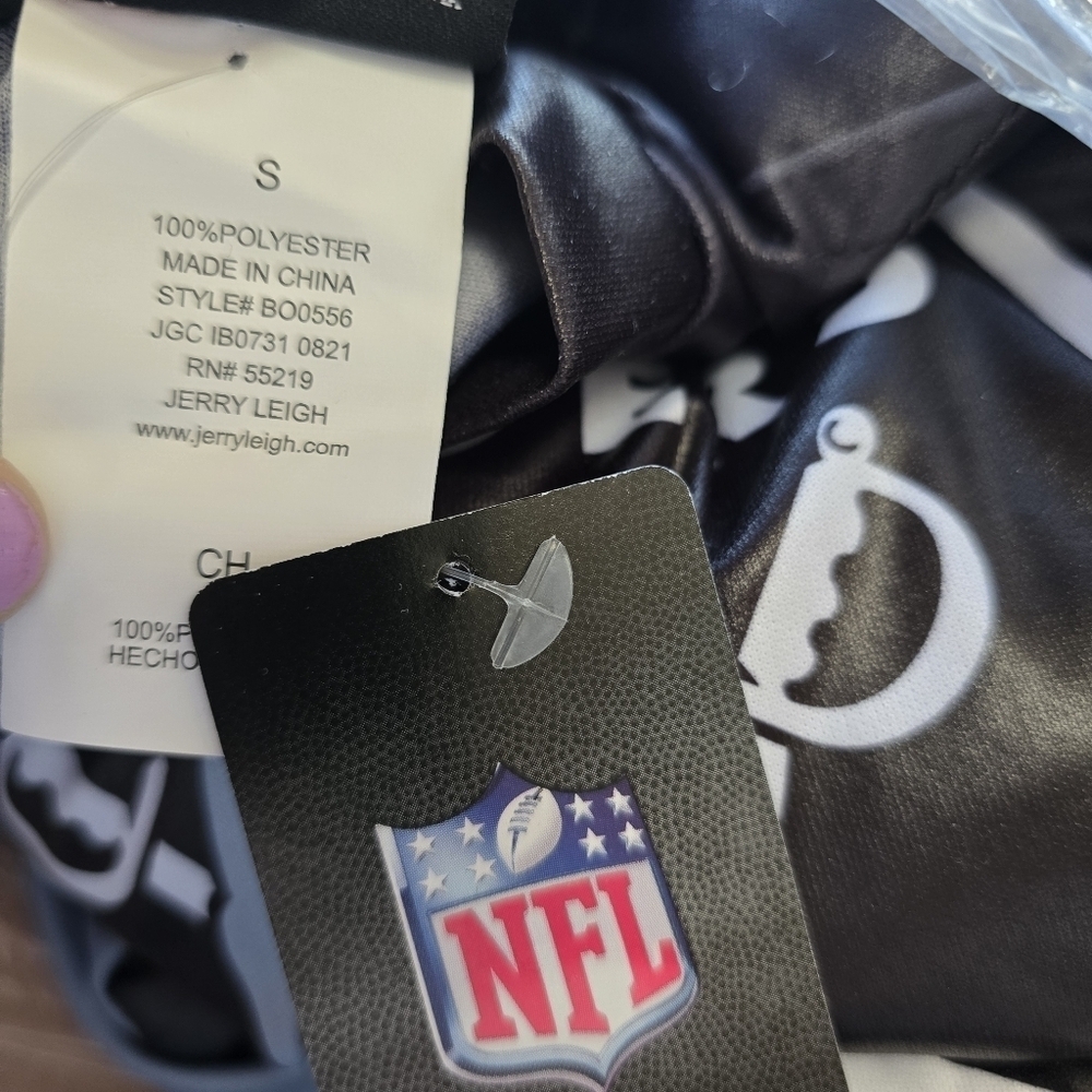 NWT | NFL Las Vegas Raiders Game Day Costume, Size Youth S - Picture 5 of 5